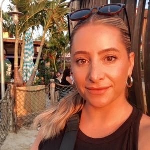 Meet your Posher, Kimberly